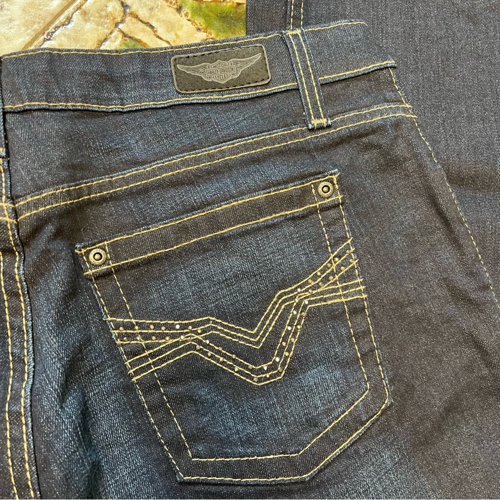 Harley Davidson Women’s Size 14 Regular Mid Rise Boot Cut Jeans - Picture 3 of 6